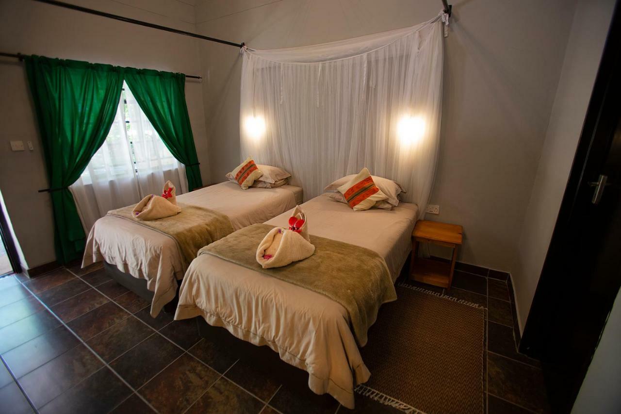 Island Safari Lodge Maun Dış mekan fotoğraf